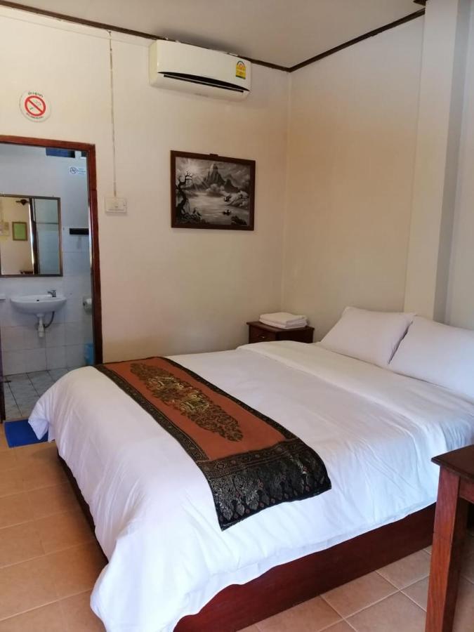 Monsavanh Guesthouse Muang Pakbèng Esterno foto